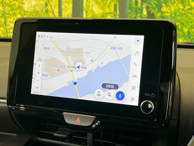 �y8�C���` �f�B�X�v���C�I�[�f�B�I�z���ʂ̃f�B�X�v���C��AppleCarPlay��AndroidAuto�����p�\�B�傫�ȉ�ʂŃX�}�z�i�r�A�v���������p���������܂���