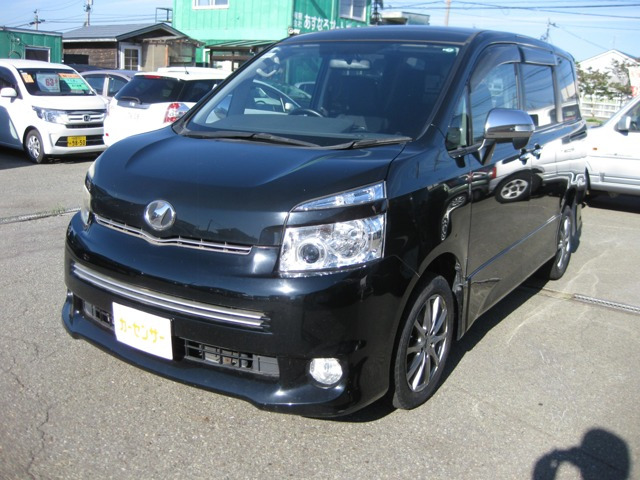 ヴォクシー2.0 ZS 煌 4WD