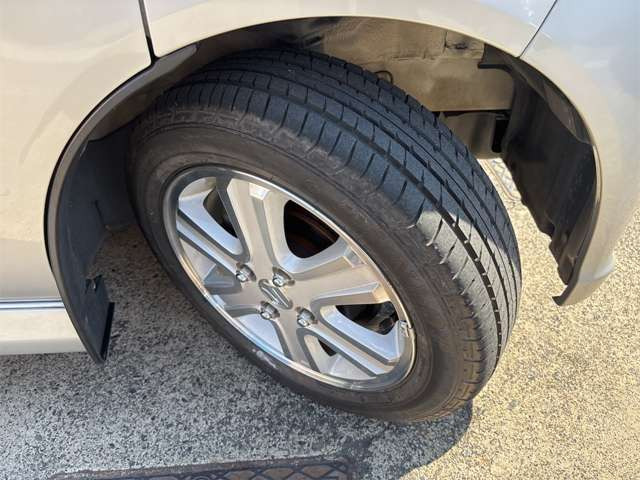 ����14�C���`�A���~�z�C�[�� �^�C���̎R����܂�