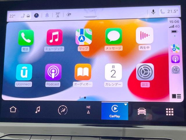 ��Apple Car Play:�X�}�z�Ƃ̗L���ڑ��ŁA�i�r�E�I�[�f�B�I�Đ��ȂǃX�}�z�̃A�v���@�\����ʂł��g����֗��@�\�ł�!
