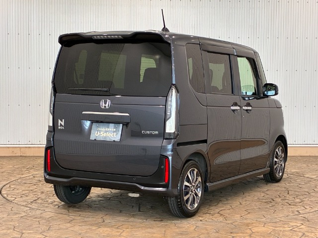N-BOXカスタムコーディネートスタイル モノトーン