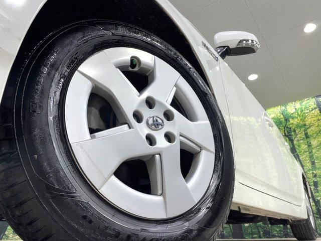 �y����15�C���`�A���~�z�C�[���z�O�ςɃ}�b�`���������A���~�z�C�[���𑕒����Ă���܂��B�e��ЊO�A���~�z�C�[����A�X�^�b�h���X�^�C�����戵�����Ă���܂��B���񂲑��k����������