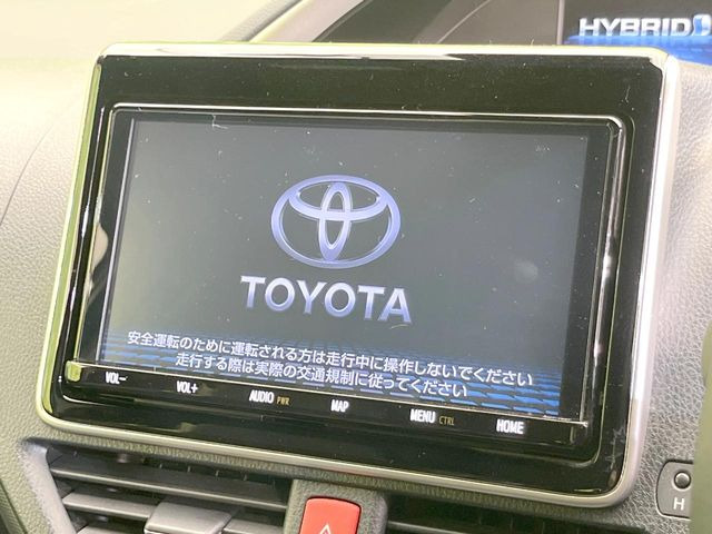 ヴォクシー1.8 ハイブリッド ZS 煌III