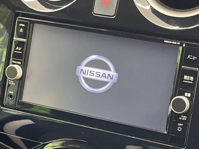 �y�����i�r�z�l�C�̏����i�r�𑕔����Ă���܂��B�i�r�̎g���₷���͂������A�I�[�f�B�I�@�\���[��!�L�����v�◷�s�͂������A�ʋ΂┃�����ȂǕ��i�̃h���C�u���y�����Ȃ�͂���
