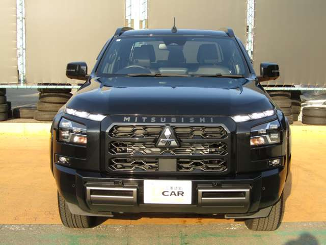 トライトン2.4 GSR ディーゼル 4WD