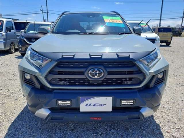 RAV42.0 アドベンチャー 4WD