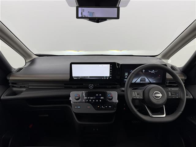 セレナ1.4 e-POWER ハイウェイスターV