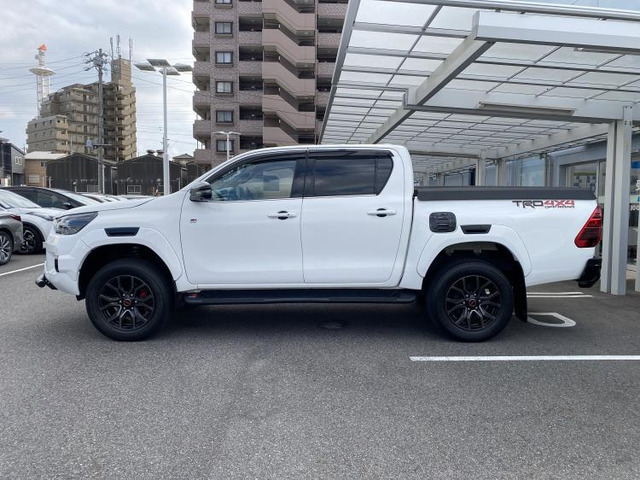 ハイラックス2.4 Z GRスポーツ ディーゼル 4WD