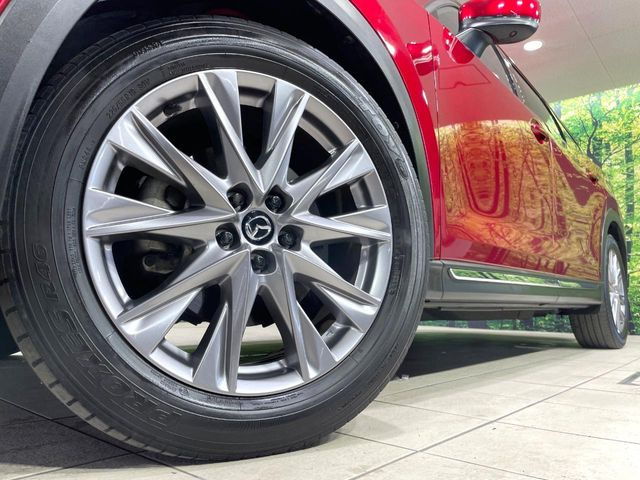 �y����19�C���`�A���~�z�C�[���z�O�ςɃ}�b�`���������A���~�z�C�[���𑕒����Ă���܂��B�e��ЊO�A���~�z�C�[����A�X�^�b�h���X�^�C�����戵�����Ă���܂��B���񂲑��k����������