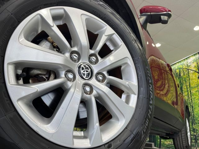 �y�����A���~�z�C�[���z�O�ςɃ}�b�`���������A���~�z�C�[���𑕒����Ă���܂��B�e��ЊO�A���~�z�C�[����A�X�^�b�h���X�^�C�����戵�����Ă���܂��B���񂲑��k����������