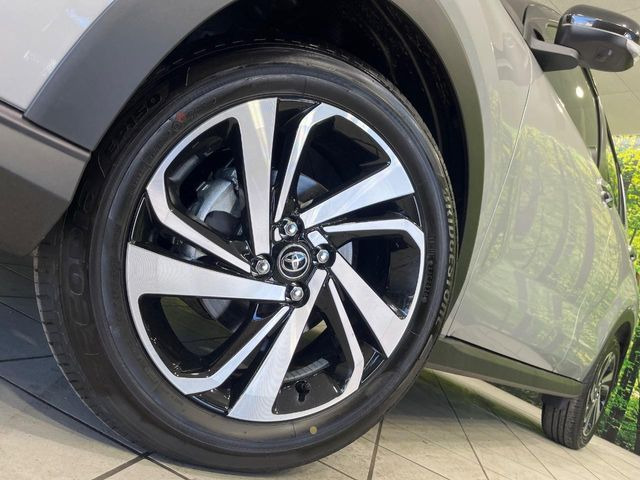 �y����17�C���`�A���~�z�C�[���z�O�ςɃ}�b�`���������A���~�z�C�[���𑕒����Ă���܂��B�e��ЊO�A���~�z�C�[����A�X�^�b�h���X�^�C�����戵�����Ă���܂��B���񂲑��k����������