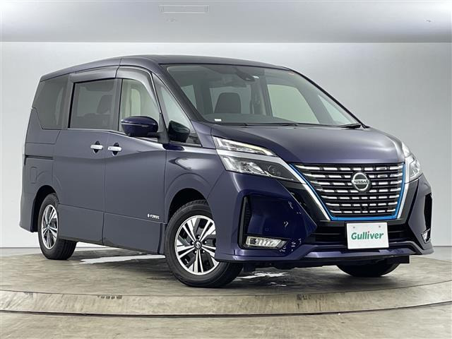 セレナ1.2 e-POWER ハイウェイスターV