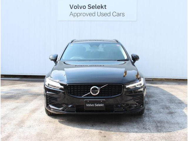 V60ウルトラ T6  AWD プラグインハイブリッド 4WD