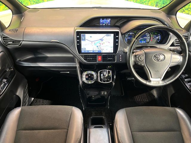 ノア1.8 ハイブリッド Si W×B III
