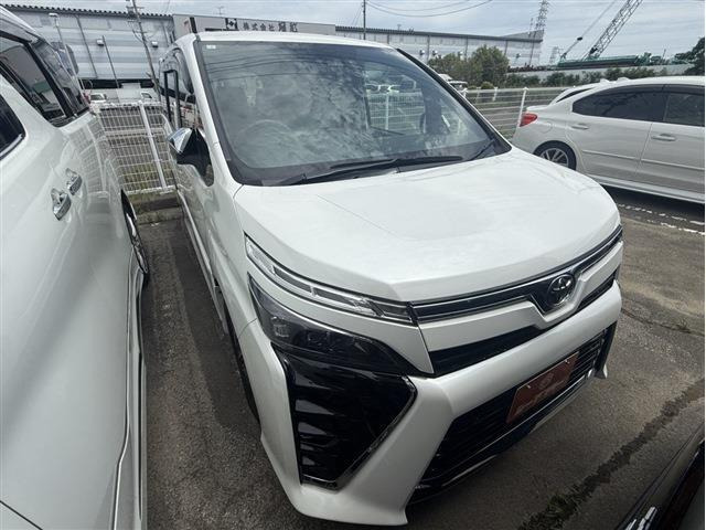ヴォクシー2.0 ZS 煌III