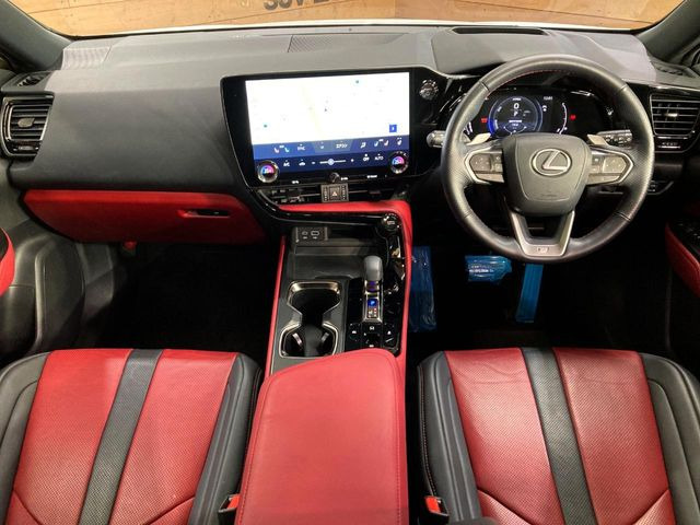 NX350h Fスポーツ