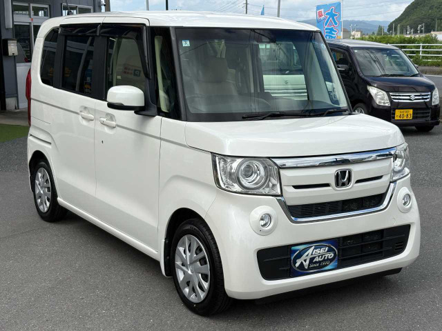 N-BOX