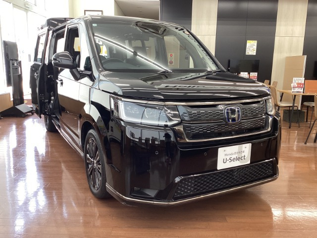 ステップワゴン2.0 e:HEV スパーダ プレミアムライン ブラック エディション