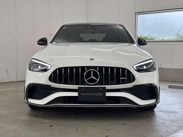 CクラスAMG C43 4マチック (BSG搭載モデル) 4WD