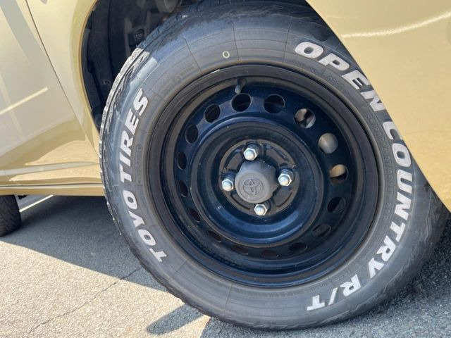 �y14�C���`�A���~�z�C�[���z�O�ςɃ}�b�`�����A���~�z�C�[���𑕒����Ă���܂��B�e��A���~�z�C�[����A�X�^�b�h���X�^�C�����戵�����Ă���܂��B���񂲑��k����������
