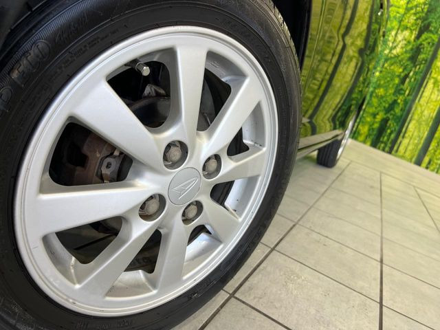 �y����14�C���`�A���~�z�C�[���z�O�ςɃ}�b�`���������A���~�z�C�[���𑕒����Ă���܂��B�e��ЊO�A���~�z�C�[����A�X�^�b�h���X�^�C�����戵�����Ă���܂��B���񂲑��k����������