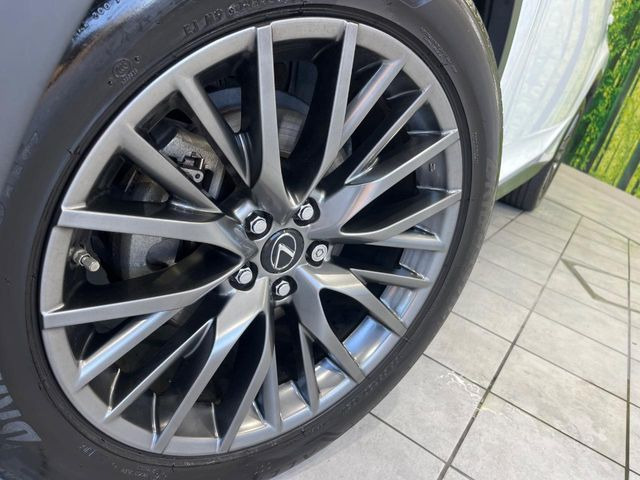 �y����20�C���`�A���~�z�C�[���z�O�ςɃ}�b�`���������A���~�z�C�[���𑕒����Ă���܂��B�e��ЊO�A���~�z�C�[����A�X�^�b�h���X�^�C�����戵�����Ă���܂��B���񂲑��k����������