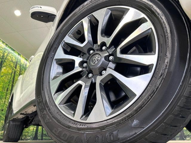 �y����19�C���`�A���~�z�C�[���z�O�ςɃ}�b�`���������A���~�z�C�[���𑕒����Ă���܂��B�e��ЊO�A���~�z�C�[����A�X�^�b�h���X�^�C�����戵�����Ă���܂��B���񂲑��k����������