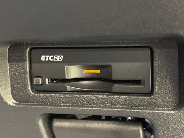 【ETC】高速道路の料金所をストレスなく通過!話題のスポットやサービスエリアに多い「スマートIC」利用時は必須のアイテムです。当店でセットアップを実施、ご納車当日からすぐにご利用いただけます!