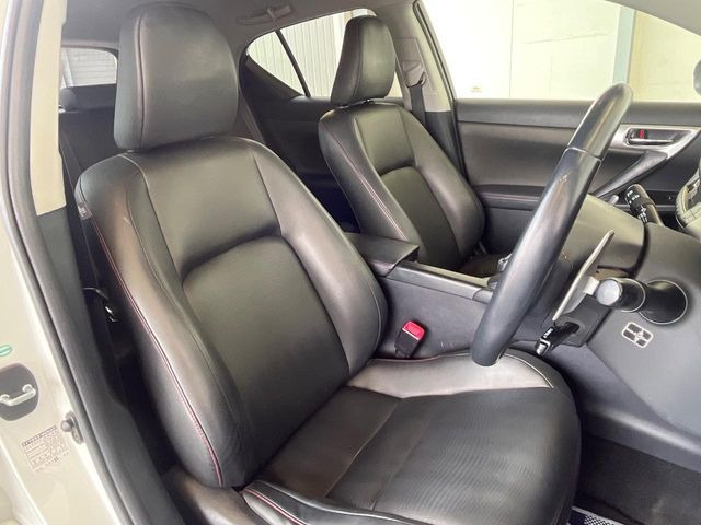 �^�]�ȃV�[�g���͎g�p�������Ȃ��A�ǍD�ȏ�ԂƂȂ��Ă��܂��B���J�Ɏg���Ă������Ƃ��悭�킩��܂��ˁB