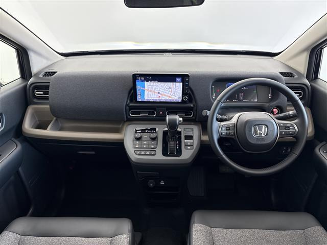フリード1.5 e:HEV エアー EX 4WD