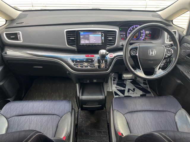オデッセイ2.4 アブソルート 20thアニバーサリー パッケージ