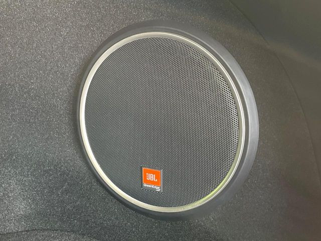 �yJBL�T�E���h�V�X�e���z�[���̃i�r�@�\�͂������A���x�ȃ`���[�j���O�\�͂����ڂ���Ă���A�������ȉ��y�����y���݂��������܂���