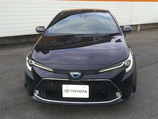 カローラツーリング1.8 ハイブリッド W×B
