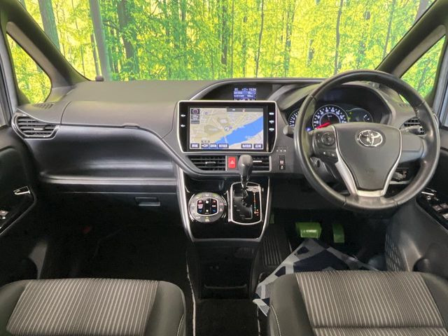 ヴォクシー2.0 ZS 煌