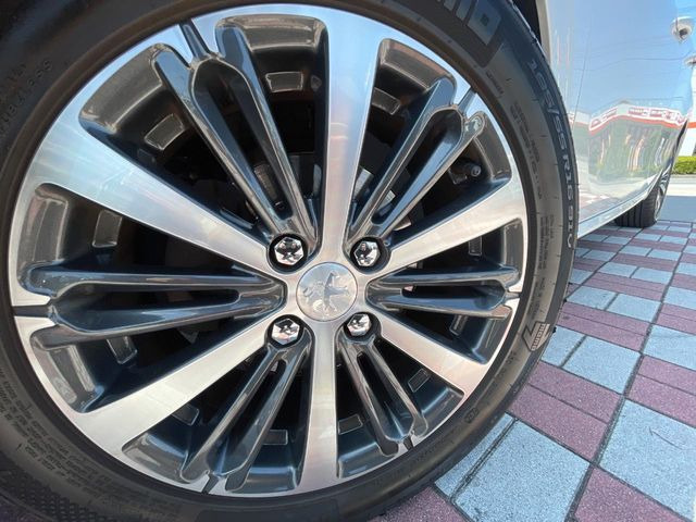 ������16�C���`�A���~�z�C�[��:�A���ԂȂ�ł͂̑�z����������x����z�C�[���Ƒ����ł�!���{�Ԃ̑���Ɋ���Ă�����ɂ����Б̊����Ē��������قǁA�������x���ł܂Ƃ܂��Ă��܂�!