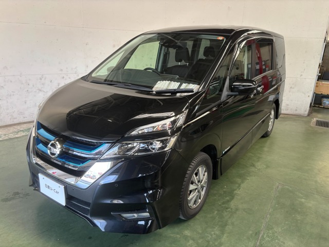 セレナ1.2 e-POWER ハイウェイスターV