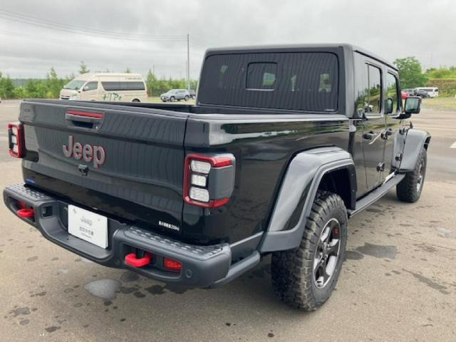 グラディエーター3.6 ルビコン 4WD