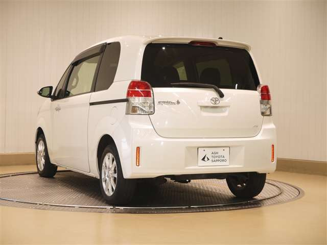 スペイド1.5 X 4WD