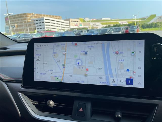 UX250h Fスポーツ