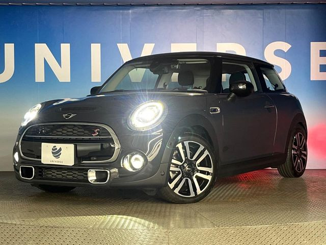 ��LED�w�b�h���C�g:��ԑ��s�����ǍD�Ȏ��E���m�ۂ����S���ĉ^�]�ł��鍂�P�xLED�w�b�h���C�g�𑕔�!�_�����x�������A����d�͂��}�����Ă��܂��B