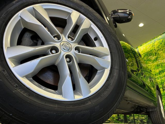 �y����17�C���`�A���~�z�C�[���z�O�ςɃ}�b�`���������A���~�z�C�[���𑕒����Ă���܂��B�e��ЊO�A���~�z�C�[����A�X�^�b�h���X�^�C�����戵�����Ă���܂��B���񂲑��k����������