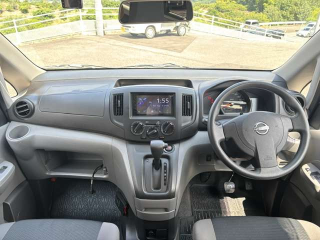 NV200バネットバン1.6 DX