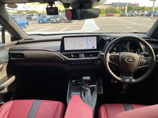 UX250h Fスポーツ
