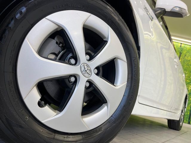 �y����15�C���`�A���~�z�C�[���z�O�ςɃ}�b�`���������A���~�z�C�[���𑕒����Ă���܂��B�e��ЊO�A���~�z�C�[����A�X�^�b�h���X�^�C�����戵�����Ă���܂��B���񂲑��k����������