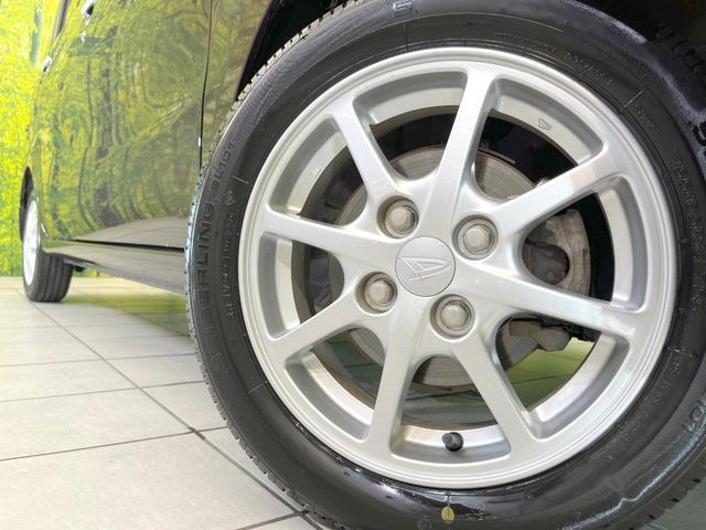 �y����14�C���`�A���~�z�C�[���z�O�ςɃ}�b�`���������A���~�z�C�[���𑕒����Ă���܂��B�e��ЊO�A���~�z�C�[����A�X�^�b�h���X�^�C�����戵�����Ă���܂��B���񂲑��k����������