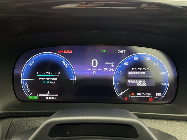クラウンクロスオーバー2.4 RS アドバンスト E-Four advanced 4WD