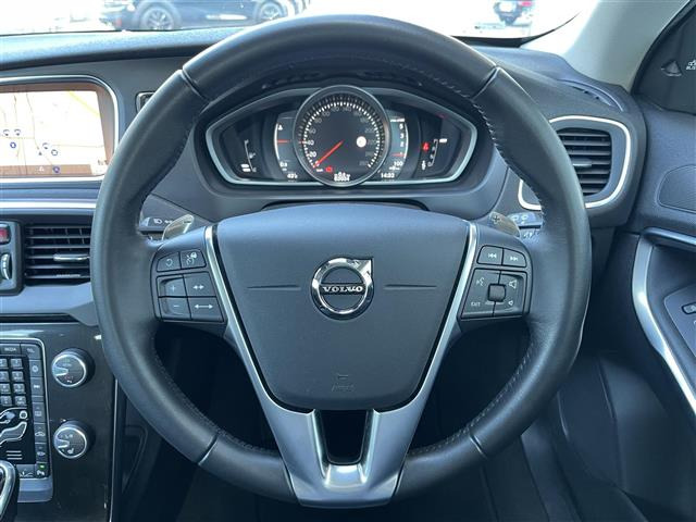 V40D4 モメンタム ディーゼル