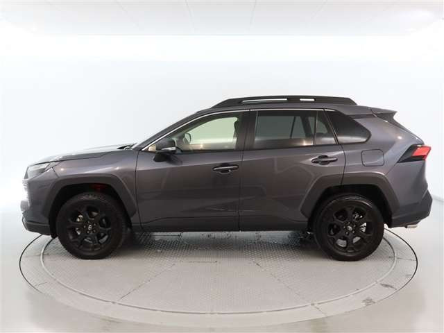 RAV42.5 ハイブリッド アドベンチャー オフロードパッケージ II E-Four 4WD
