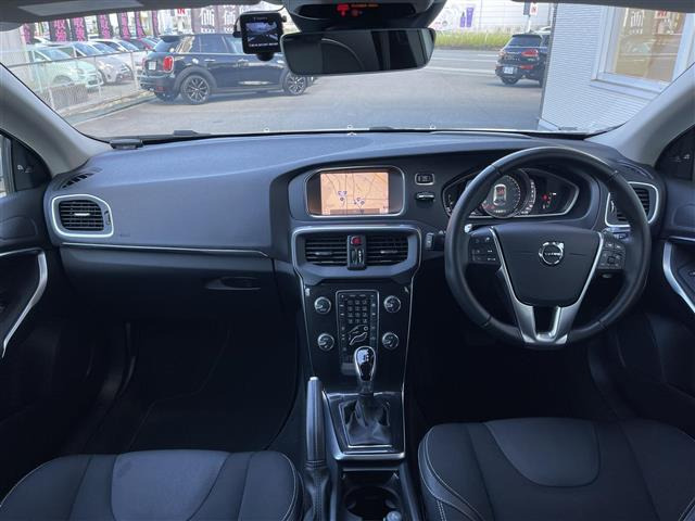 V40D4 モメンタム ディーゼル
