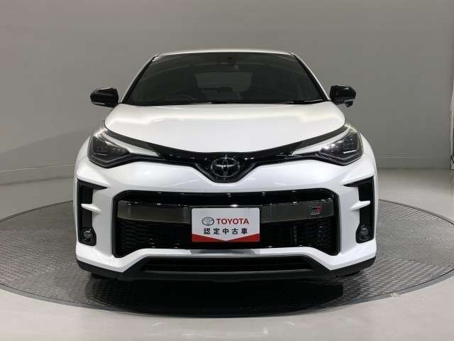 C-HRハイブリッド 1.8 S GR スポーツ